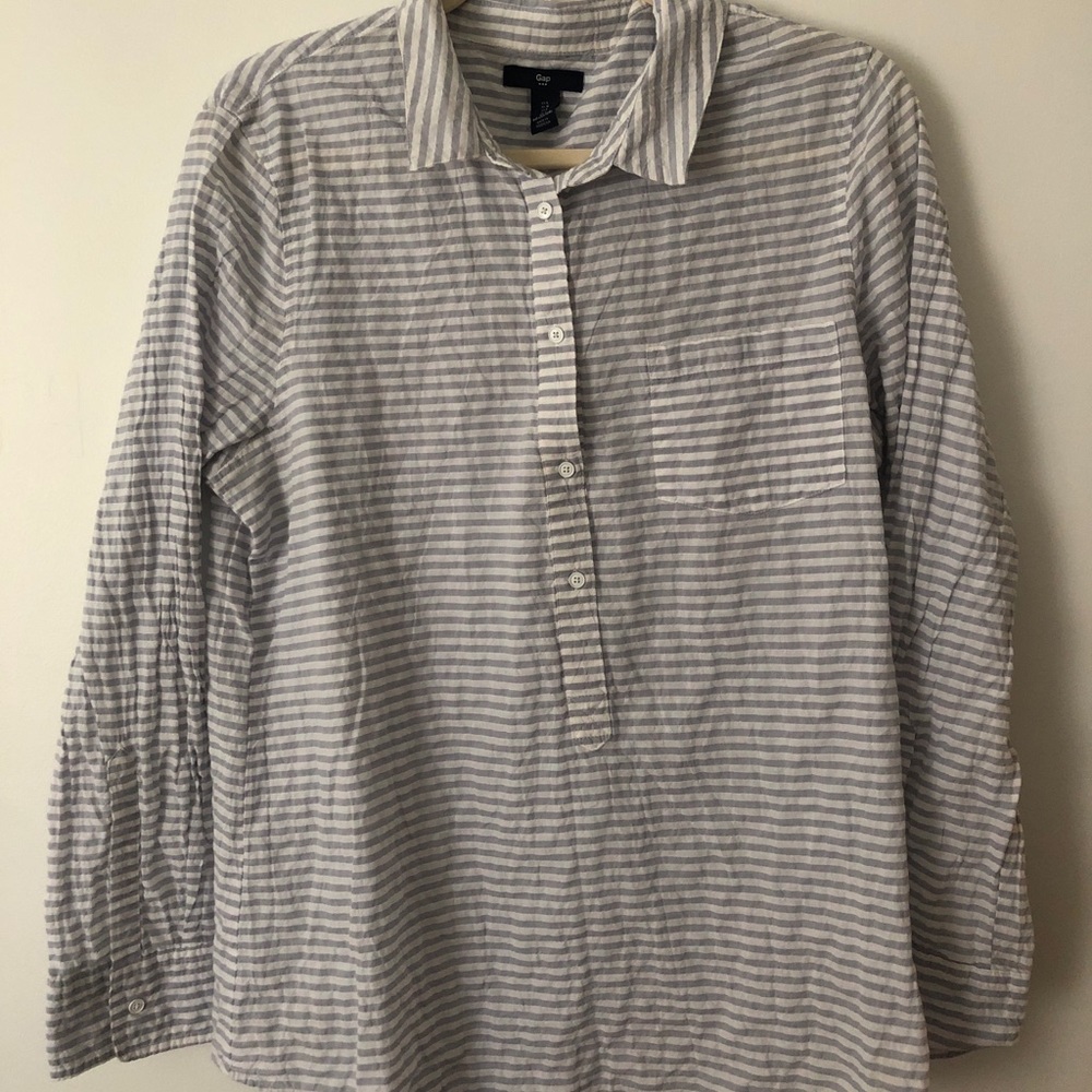 Striped Grey/Blue GAP top